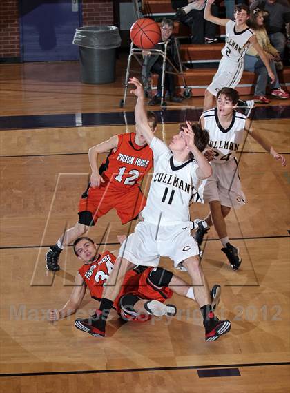 Thumbnail 3 in Pigeon Forge vs Cullman (Winterfest Shootout) photogallery.