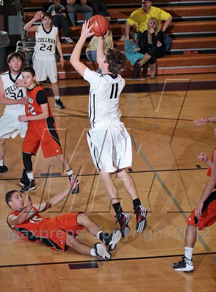 Thumbnail 2 in Pigeon Forge vs Cullman (Winterfest Shootout) photogallery.