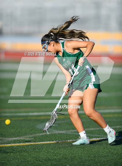 Thumbnail 2 in Mission Bay vs. Helix (CIFSD D3 Quarterfinal) photogallery.