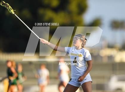 Thumbnail 3 in Mission Bay vs. Helix (CIFSD D3 Quarterfinal) photogallery.
