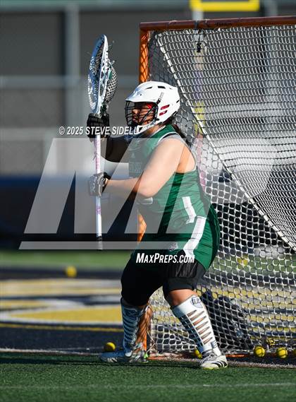 Thumbnail 3 in Mission Bay vs. Helix (CIFSD D3 Quarterfinal) photogallery.