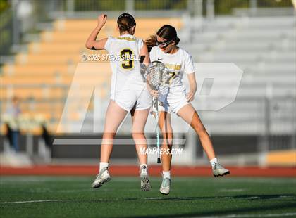 Thumbnail 3 in Mission Bay vs. Helix (CIFSD D3 Quarterfinal) photogallery.