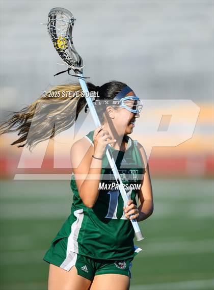 Thumbnail 3 in Mission Bay vs. Helix (CIFSD D3 Quarterfinal) photogallery.