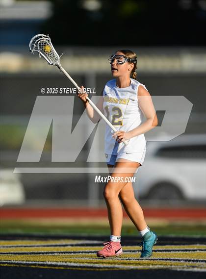 Thumbnail 3 in Mission Bay vs. Helix (CIFSD D3 Quarterfinal) photogallery.