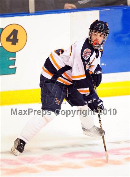 Thumbnail 1 in Farmington @ Lyman Hall (XL Center) photogallery.