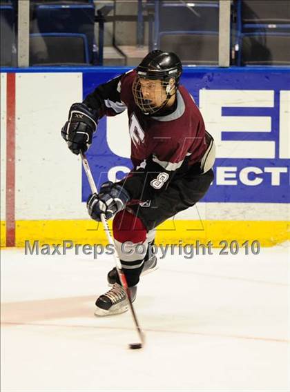 Thumbnail 3 in Farmington @ Lyman Hall (XL Center) photogallery.