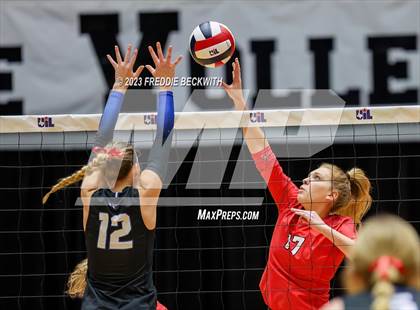 Thumbnail 3 in Columbus vs. Gunter (UIL 3A Volleyball Semi-Final) photogallery.