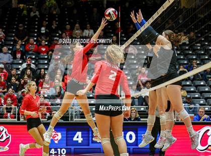 Thumbnail 1 in Columbus vs. Gunter (UIL 3A Volleyball Semi-Final) photogallery.