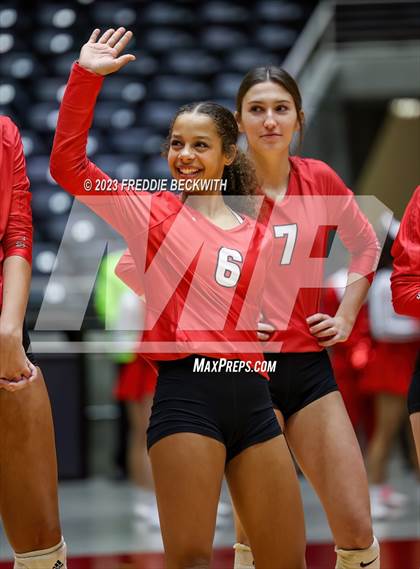 Thumbnail 1 in Columbus vs. Gunter (UIL 3A Volleyball Semi-Final) photogallery.