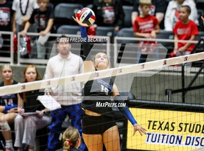 Thumbnail 3 in Columbus vs. Gunter (UIL 3A Volleyball Semi-Final) photogallery.