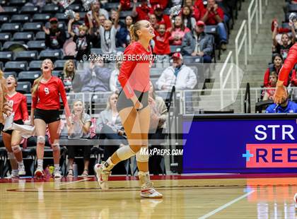 Thumbnail 3 in Columbus vs. Gunter (UIL 3A Volleyball Semi-Final) photogallery.