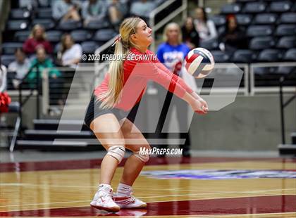 Thumbnail 2 in Columbus vs. Gunter (UIL 3A Volleyball Semi-Final) photogallery.