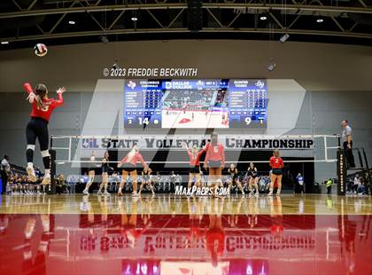 Thumbnail 2 in Columbus vs. Gunter (UIL 3A Volleyball Semi-Final) photogallery.