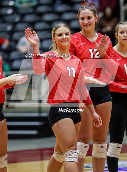 Thumbnail 3 in Columbus vs. Gunter (UIL 3A Volleyball Semi-Final) photogallery.