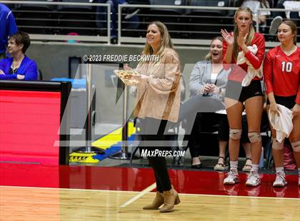 Thumbnail 2 in Columbus vs. Gunter (UIL 3A Volleyball Semi-Final) photogallery.