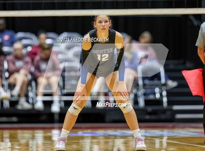 Thumbnail 2 in Columbus vs. Gunter (UIL 3A Volleyball Semi-Final) photogallery.
