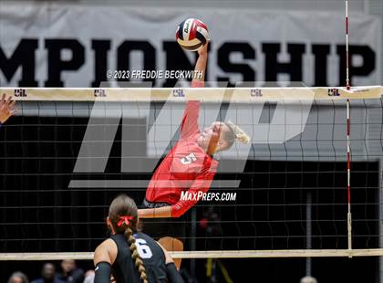 Thumbnail 3 in Columbus vs. Gunter (UIL 3A Volleyball Semi-Final) photogallery.