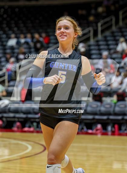 Thumbnail 2 in Columbus vs. Gunter (UIL 3A Volleyball Semi-Final) photogallery.