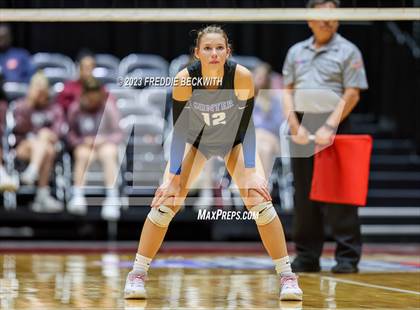 Thumbnail 3 in Columbus vs. Gunter (UIL 3A Volleyball Semi-Final) photogallery.