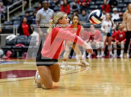 Thumbnail 2 in Columbus vs. Gunter (UIL 3A Volleyball Semi-Final) photogallery.
