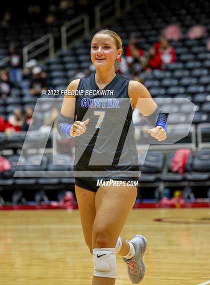 Thumbnail 2 in Columbus vs. Gunter (UIL 3A Volleyball Semi-Final) photogallery.