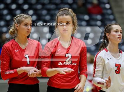 Thumbnail 3 in Columbus vs. Gunter (UIL 3A Volleyball Semi-Final) photogallery.