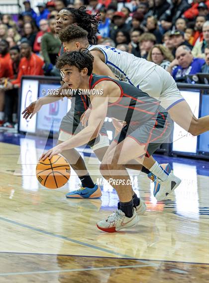 Thumbnail 1 in Quincy vs. Alton (IHSA 4A Sectional Semifinals) photogallery.