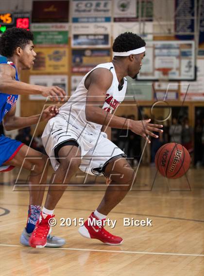 Thumbnail 2 in Immanuel vs. Salesian College Preparatory photogallery.