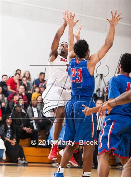 Thumbnail 2 in Immanuel vs. Salesian College Preparatory photogallery.