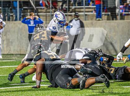 Thumbnail 3 in Woodville @ Tidehaven (UIL 3A D2 Semifinal Football Playoff) photogallery.