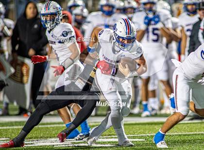 Thumbnail 3 in Woodville @ Tidehaven (UIL 3A D2 Semifinal Football Playoff) photogallery.