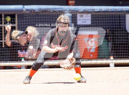 Thumbnail 3 in Mohawk Area vs. Upper Dauphin Area (PIAA 2A Championship) photogallery.