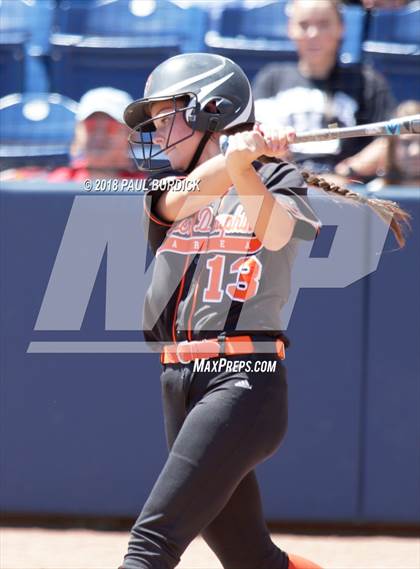 Thumbnail 3 in Mohawk Area vs. Upper Dauphin Area (PIAA 2A Championship) photogallery.
