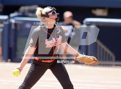 Thumbnail 2 in Mohawk Area vs. Upper Dauphin Area (PIAA 2A Championship) photogallery.