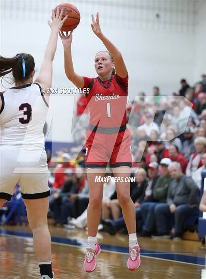 Thumbnail 1 in Sheridan vs Circleville (OHSAA D2 District Final) photogallery.