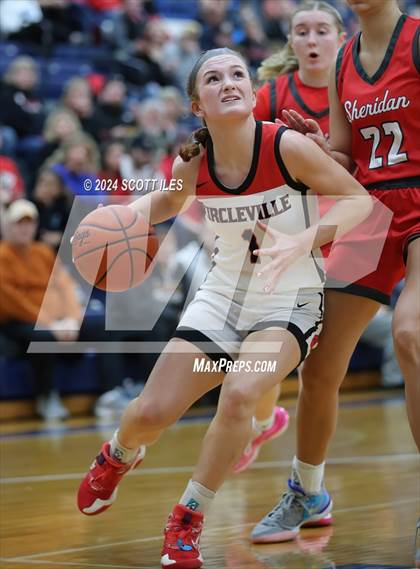 Thumbnail 3 in Sheridan vs Circleville (OHSAA D2 District Final) photogallery.