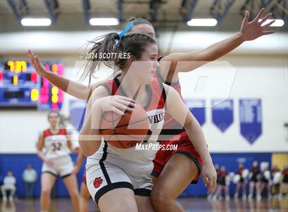 Thumbnail 3 in Sheridan vs Circleville (OHSAA D2 District Final) photogallery.