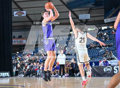 Thumbnail 3 in North Thurston vs. Mountlake Terrace (WIAA Round of 12) photogallery.