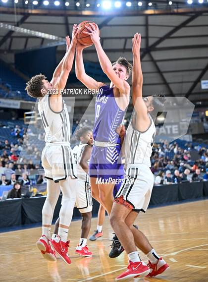 Thumbnail 2 in North Thurston vs. Mountlake Terrace (WIAA Round of 12) photogallery.
