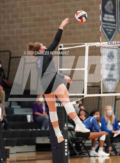 Thumbnail 2 in Episcopal @ College Station photogallery.