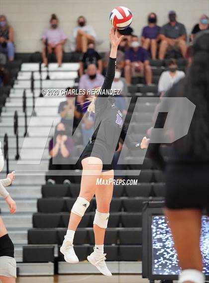 Thumbnail 3 in Episcopal @ College Station photogallery.