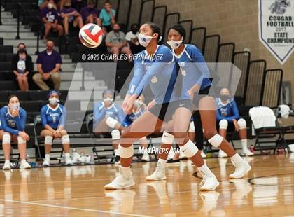 Thumbnail 3 in Episcopal @ College Station photogallery.