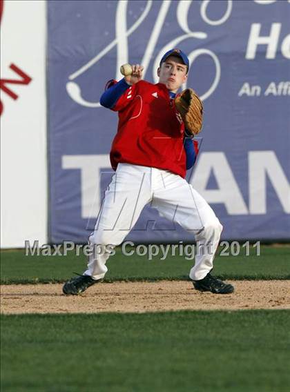 Thumbnail 2 in Metro-East Lutheran vs Roxana  photogallery.