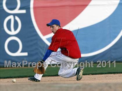 Thumbnail 1 in Metro-East Lutheran vs Roxana  photogallery.