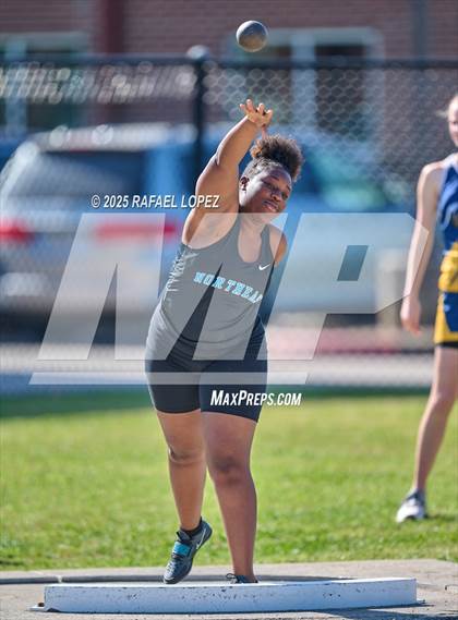 Thumbnail 3 in Lake Houston Conquerors Invitational (Shot Put) photogallery.