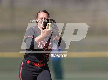 Thumbnail 3 in Pepperell vs Bryan County (GHSA 1A D1 State Tournament) photogallery.