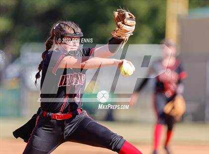 Thumbnail 1 in Pepperell vs Bryan County (GHSA 1A D1 State Tournament) photogallery.