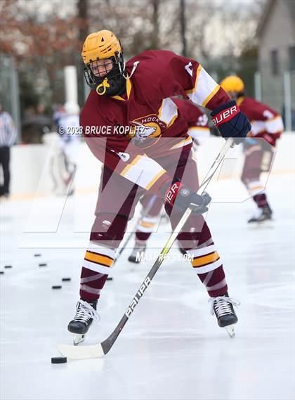 Thumbnail 1 in Governor Livingston vs Summit (Beacon Hill Club) photogallery.