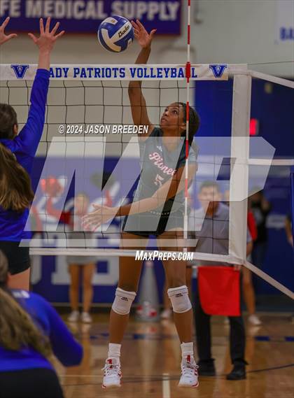 Thumbnail 1 in Pioneer vs. Mission Veterans Memorial (UIL 5A Region IV D2 Area Volleyball) photogallery.