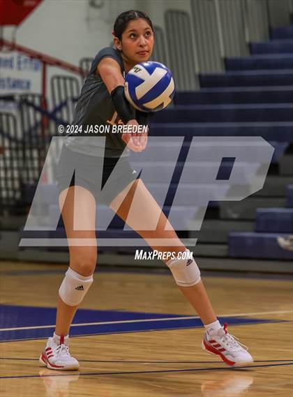 Thumbnail 2 in Pioneer vs. Mission Veterans Memorial (UIL 5A Region IV D2 Area Volleyball) photogallery.